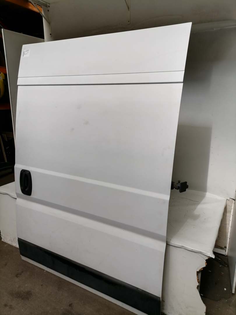 Fiat Ducato 250 Bj.2019 original Schiebet&uuml;r links Wei&szlig; Bianco Kastenwagen